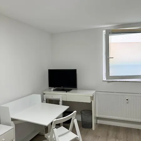 Moebliertes Privat bolig *